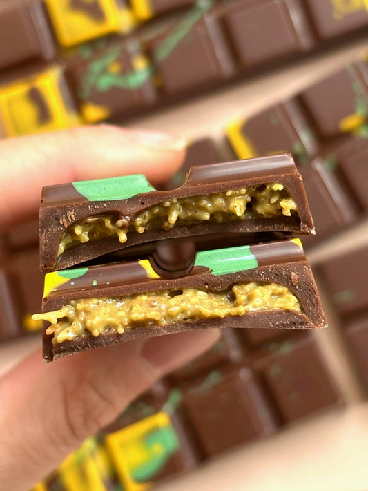 Pistachio Dubai Kunafa M!lk Chocolate Bar