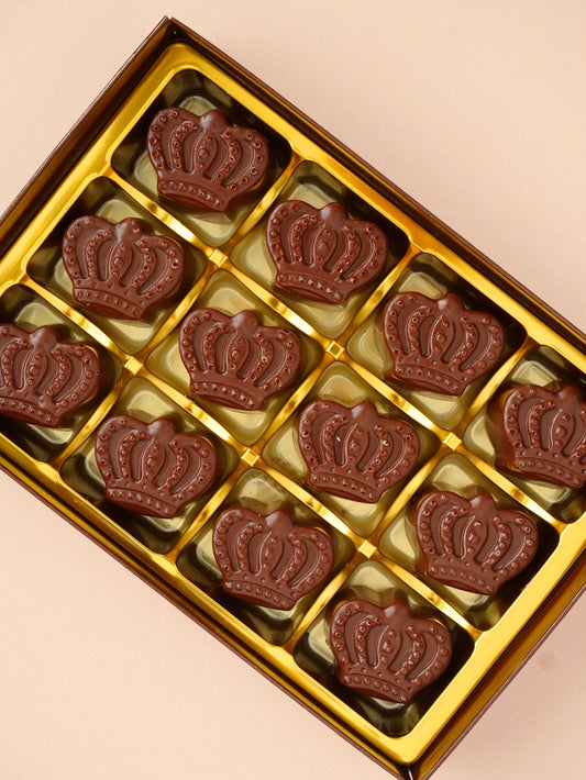 Smooth M!lk Chocolate Melt Crowns