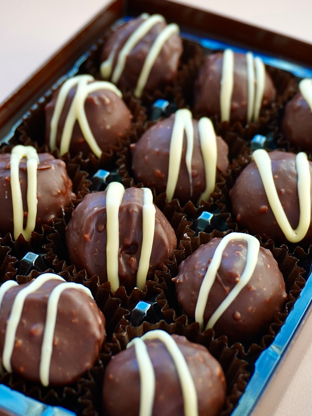 White Chocolate Hazelnut 'Bueno' Truffles